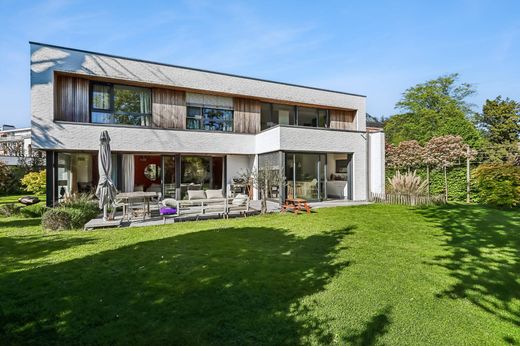 Detached House in Mouvaux, North