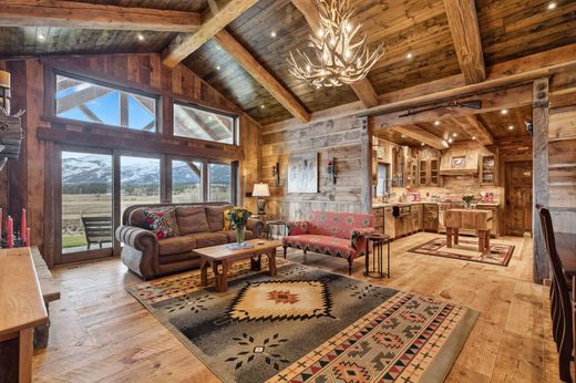 Detached House in Victor, Ravalli County