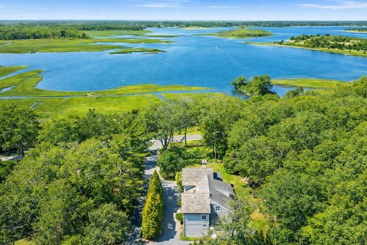 Detached House in East Hampton, Suffolk County