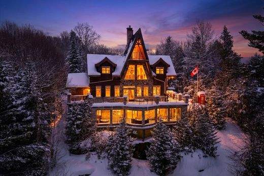 Detached House in Haliburton, Ontario