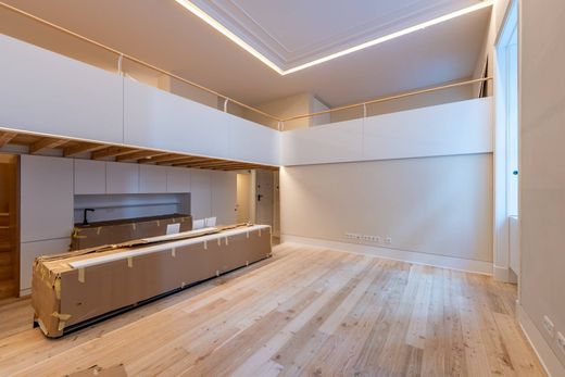 Apartment / Etagenwohnung in Lissabon, Lisbon