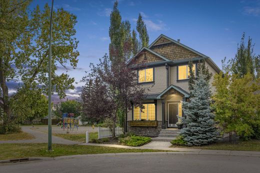 Detached House in Calgary, Alberta
