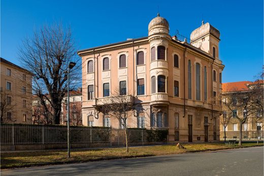 아파트 / Turin, Torino