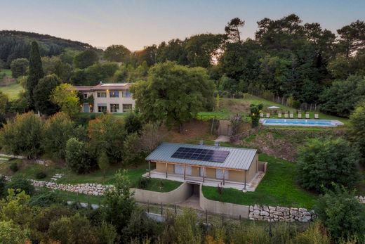 Willa w Poppi, Province of Arezzo