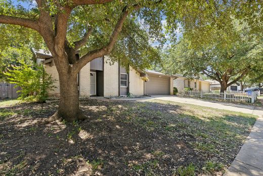 Vrijstaand huis in Mansfield, Tarrant County