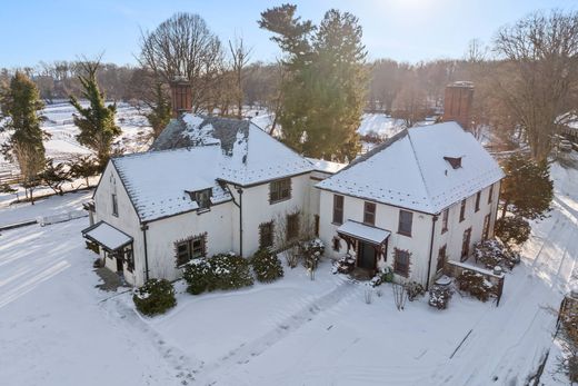 Detached House in Old Westbury, Nassau County