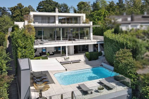 独立式房屋  斯图加特, Regierungsbezirk Stuttgart