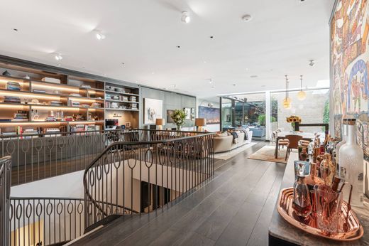 Duplex a Londra, Greater London