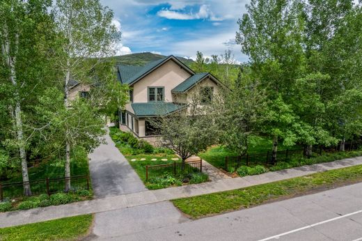 Detached House in Steamboat Springs, Routt County