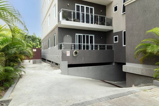 Apartment / Etagenwohnung in Barbican, Kingston