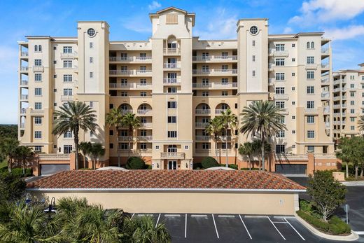 Apartment in New Smyrna Beach, Volusia County