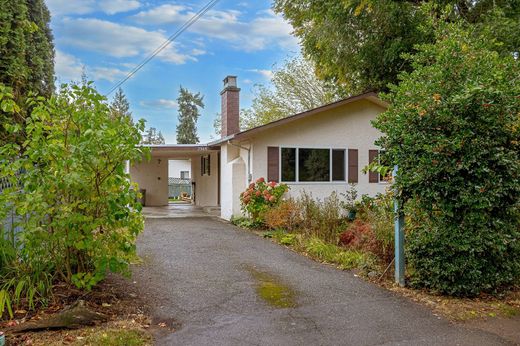 Vrijstaand huis in Sidney, Capital Regional District