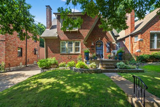 Luxury home in Richmond Heights, Saint Louis County