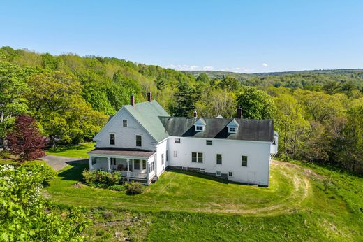 Detached House in Bear River, Nova Scotia