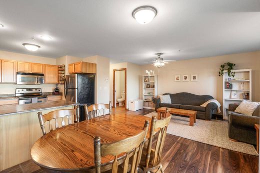 Apartment in Belgrade, Gallatin County