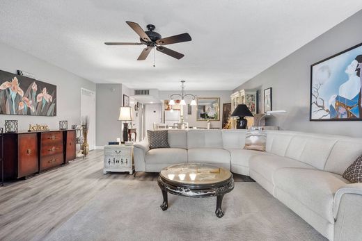 ﺷﻘﺔ ﻓﻲ Hollywood, Broward County