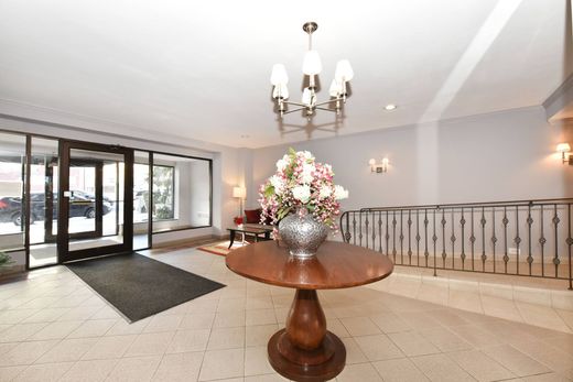 Luxury home in Douglaston, Queens