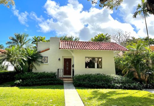Detached House in Coral Gables, Miami-Dade