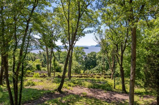 Grond in Croton-on-Hudson, Westchester County