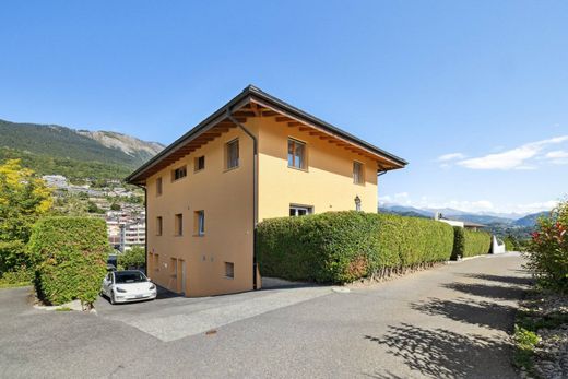 Casa Unifamiliare a Savièse, Sion District