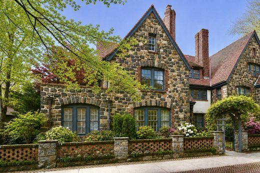 Villa multifamiliale à Forest Hills Gardens, Comté de Queens
