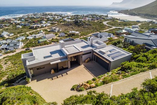 Detached House in Rooiels, Overberg District Municipality