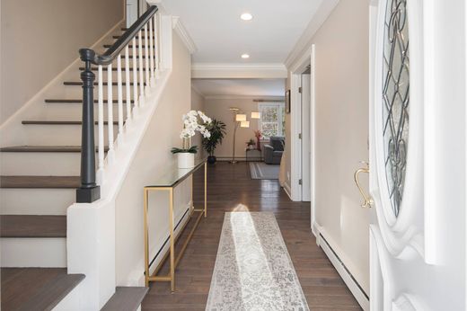 Detached House in New Canaan, Fairfield County