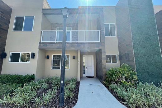 Townhouse in Kissimmee, Osceola County