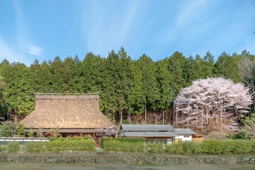 Nantan, Nantan-shiの一戸建て住宅