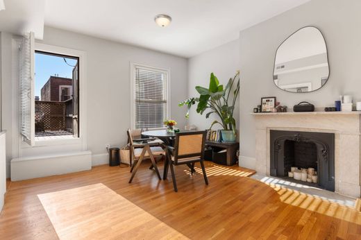Apartment / Etagenwohnung in Boston, Suffolk County