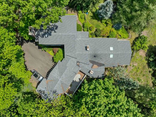 Vrijstaand huis in Cresskill, Bergen County