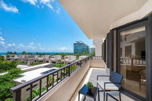 Piso / Apartamento en Key Biscayne, Miami-Dade County