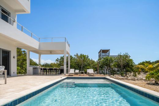 ‏בית חד-משפחתי ב  Long Bay, Providenciales