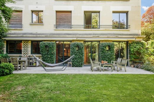 Appartement à Neuilly-sur-Seine, Hauts-de-Seine