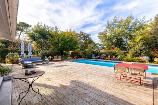 Detached House in Arcachon, Gironde