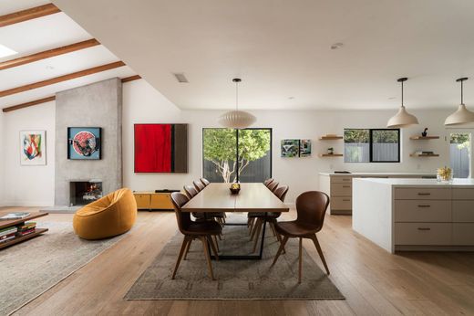 Detached House in Santa Barbara, Santa Barbara County