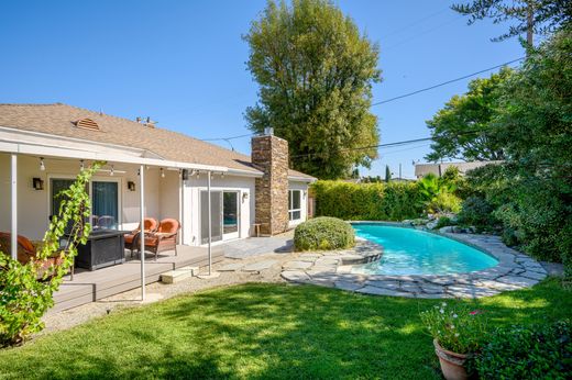 Detached House for sale in North Hills