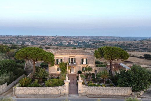 Villa Modica, Ragusa ilçesinde