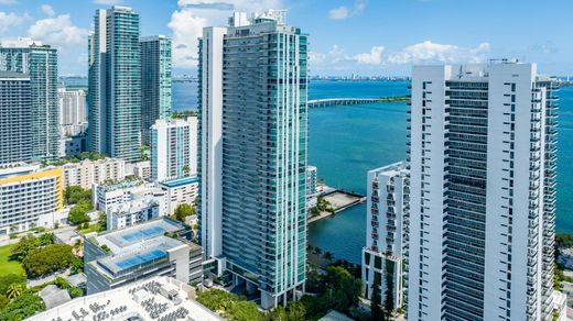 マイアミ, Miami-Dade Countyのアパートメント