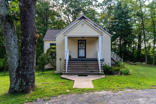 Einfamilienhaus in Dyke, Greene County