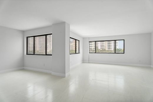 Piso / Apartamento en Key Biscayne, Miami-Dade County