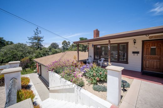 Casa Unifamiliare a Del Rey Oaks, Monterey County