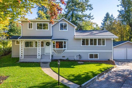 Vrijstaand huis in Steilacoom, Pierce County