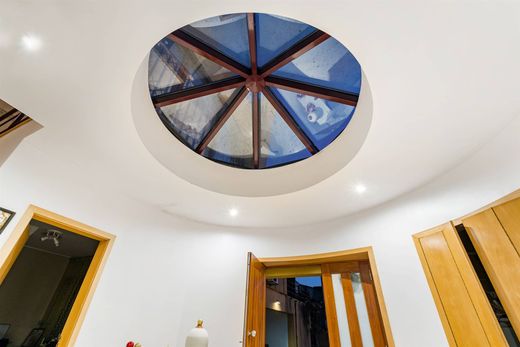 Dom jednorodzinny w Gondomar, Distrito do Porto