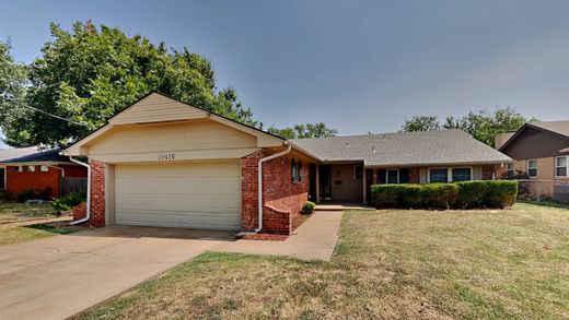 Μονοκατοικία σε The Village, Oklahoma County