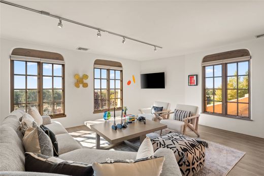 Apartment / Etagenwohnung in El Dorado at Santa Fe, Santa Fe County