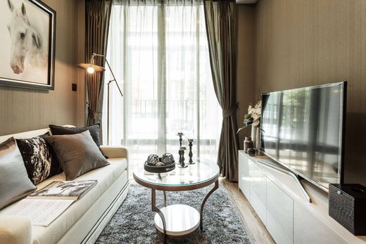 Sathon, Bangkokのアパートメント