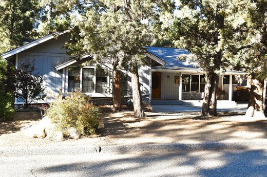 Casa en Big Bear City, San Bernardino County