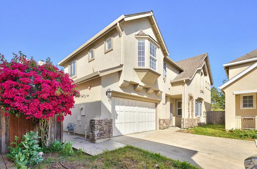 Einfamilienhaus in Salinas, Monterey County