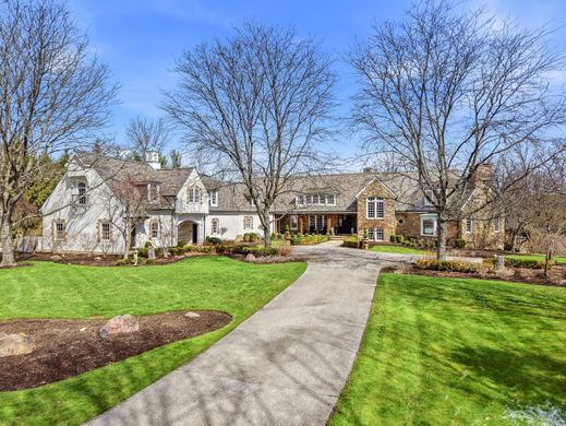 Detached House in Gates Mills, Cuyahoga County